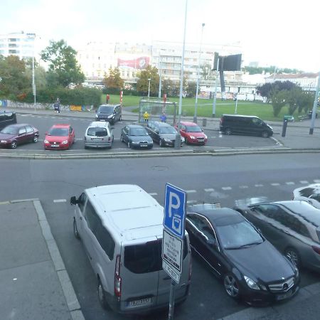 Apartment Van N Prague Exterior photo
