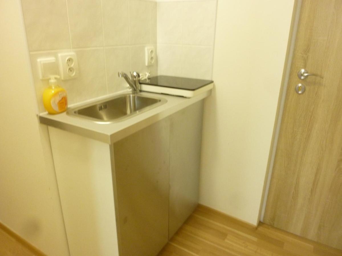 Apartment Van N Prague Exterior photo